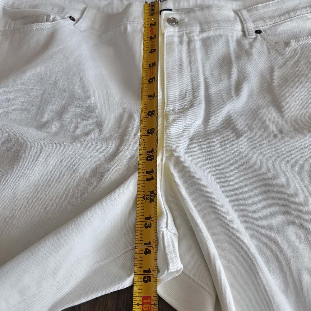 New Lands' End Women White Jeans Size.26W, NWOT - Picture 6 of 10